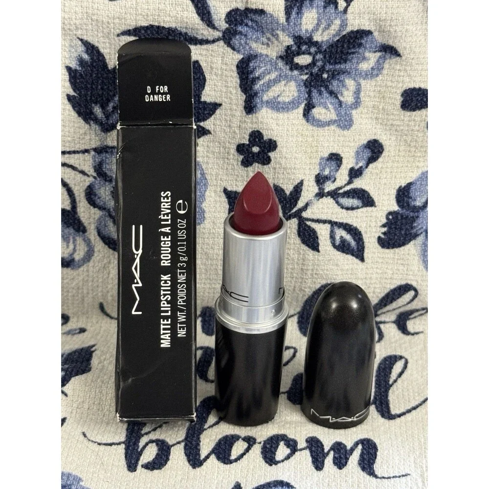 MAC Matte Lipstick - D For Danger - 0.1 oz - NIB